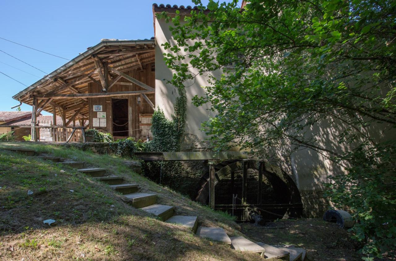 Moulin Crozet Acomodação com café da manhã Montceaux Exterior foto